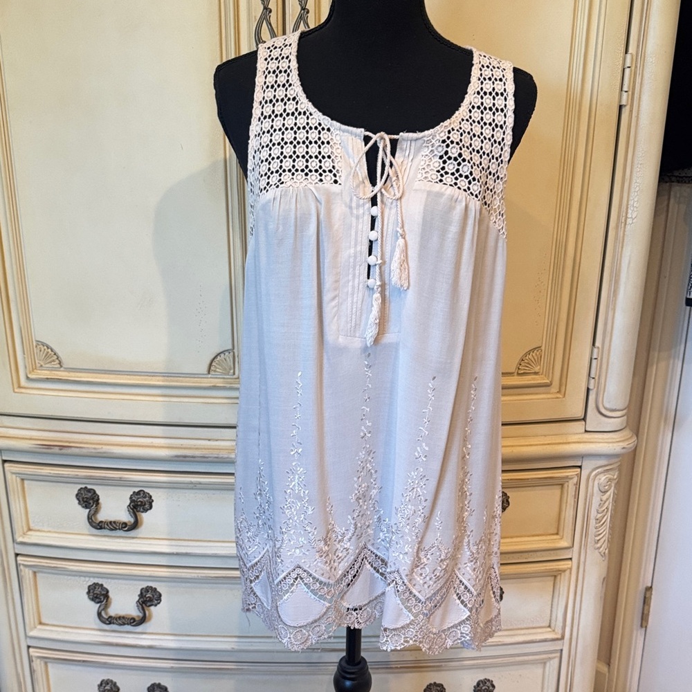 Lovestitch Cream Crochet Lace Top